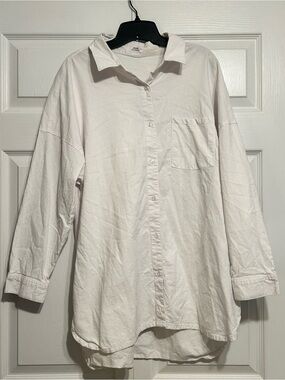 Ardene Oversized Button-Up Shirt in White